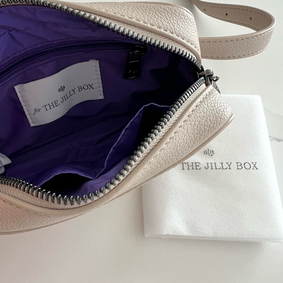 Jilly Box Ela Belt Bag Size: S/M - Picture 13 of 16